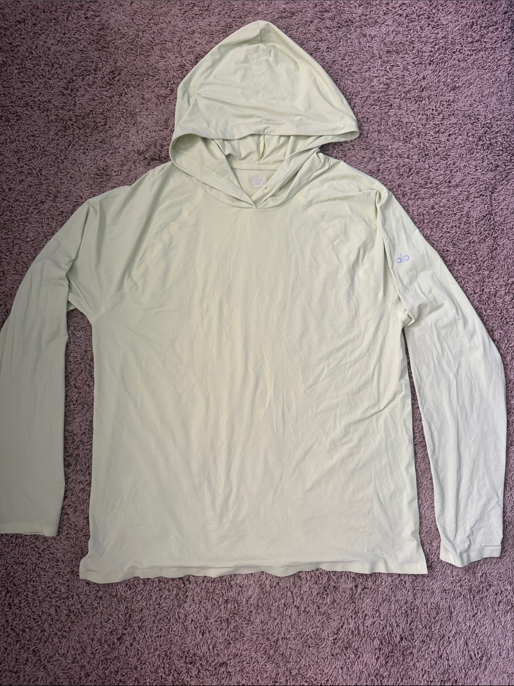 ALO Yoga Men’s Pale Mint Hooded Long-Sleeve Shirt